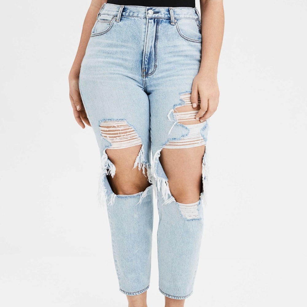 American Eagle Distressed Mom Jeans